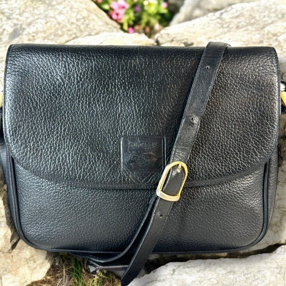 Burberrys Vintage Genuine Leather Flap Crossbody -Yokahama Takashimaya with COA